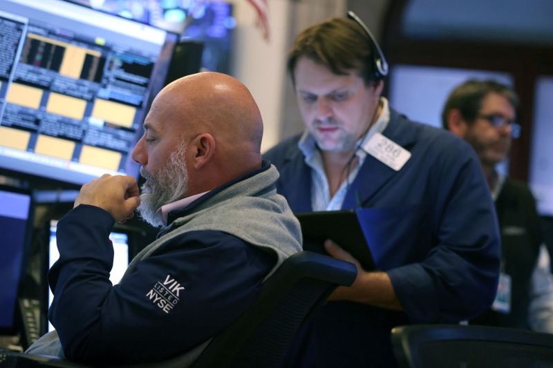 Dow Jones Today: Stocks Rise After Strong Jobs Report; S&P 500 Near Unchanged for Week