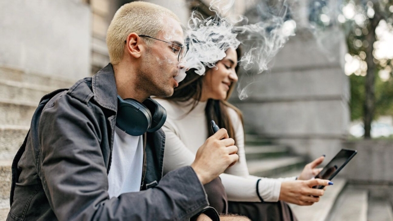 This Quitline Program Helped Nearly Half of Young Adults Stop Vaping